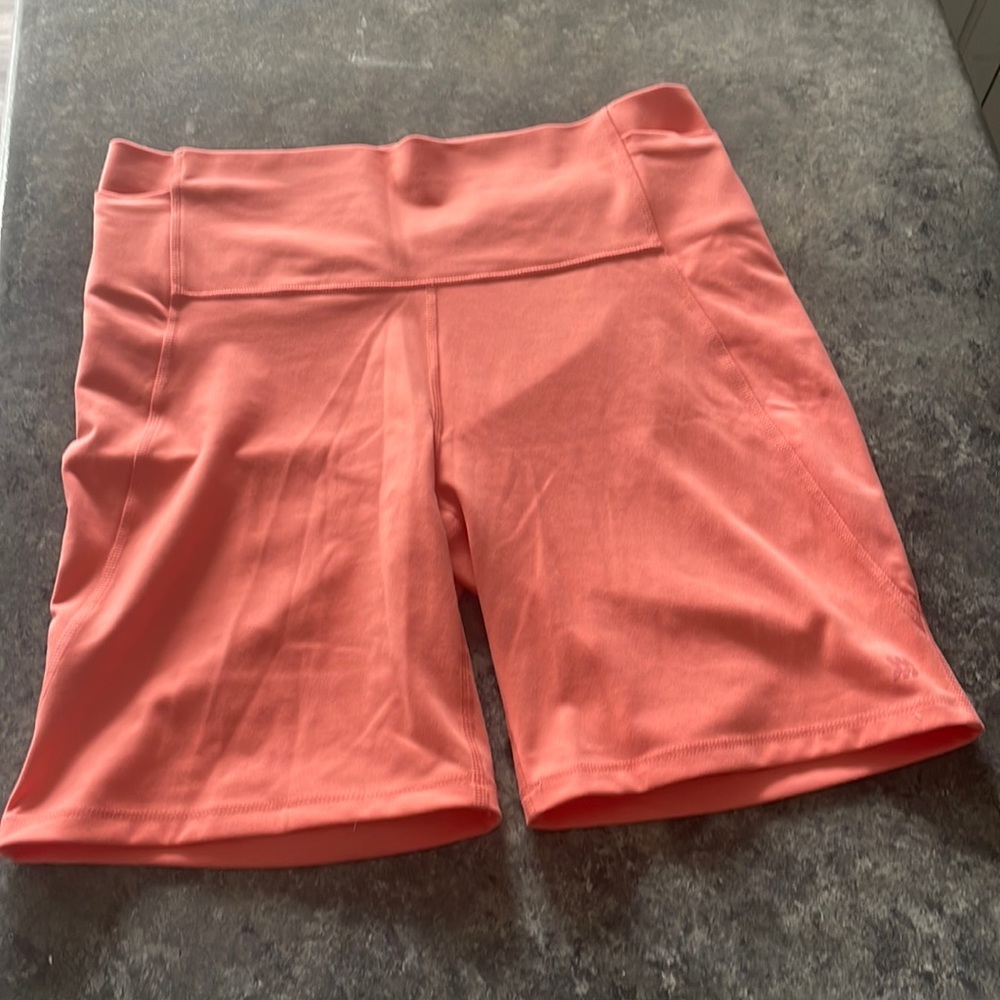 All in Motion coral high rise bike shorts with pockets - size XL